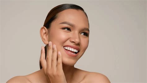 Can You Prevent Skin Ageing? 11 Tips to Keep Your Skin Looking Young ...