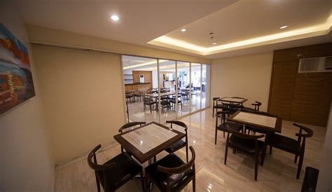 NS ROYAL HOTEL (Cebu Island/Cebu City) - Hotel Reviews, Photos, Rate ...