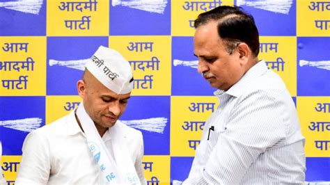 AAP Ropes In Ultra-Marathon Runner Sunil Sharma For Himachal Polls THE ...