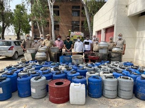 Punjab Police busts illicit liquor manufacturing unit in Amritsar, five ...