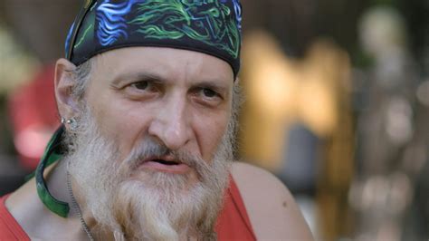 Watch Hoarders Season 12, Episode 4: Cobra | Peacock