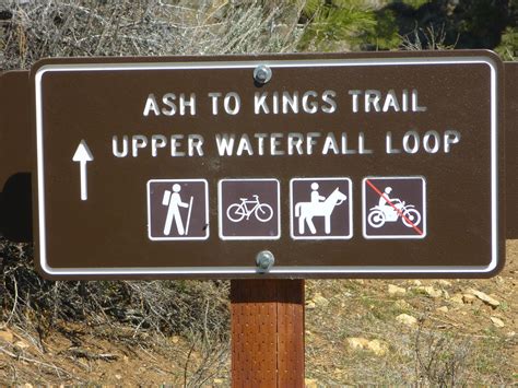 Trailing Ahead: Kings Canyon Falls: Upper Waterfall Loop