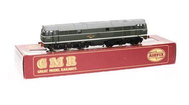 54101-9 Airfix OO Gauge Class 31 BR Green, Missing Couplings, Nosiy ...