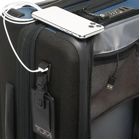 Alpha International Dual Access 4 Wheel Carry-On