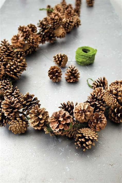 50 Best DIY Christmas Garland Decorating Ideas for 2017