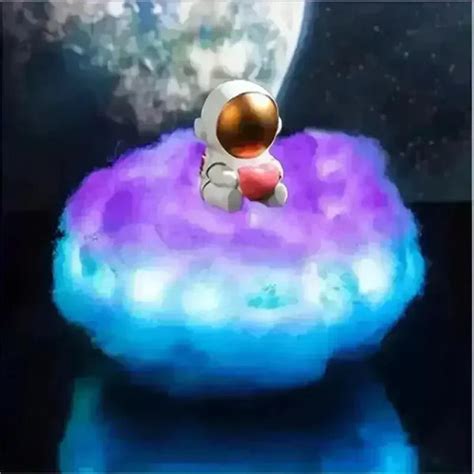 Astronaut on Cloud Night Lamp