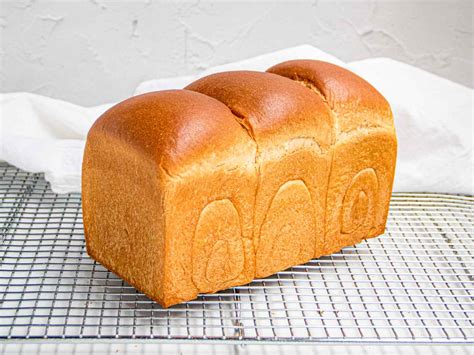 Shokupan (Japanese Milk Bread) Recipe