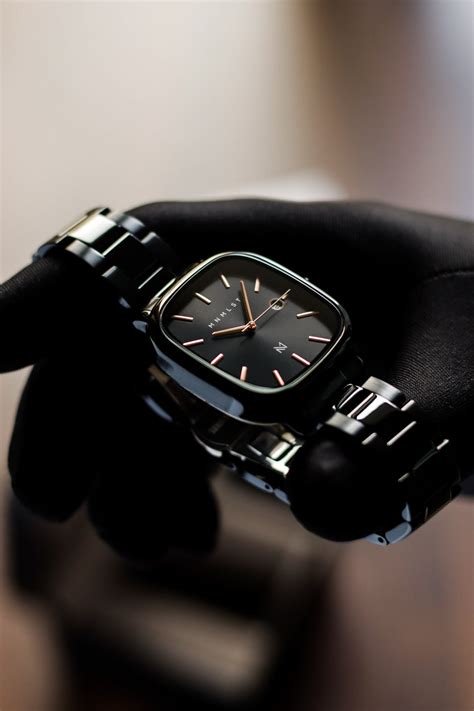 Phantom Collection – MNMLST