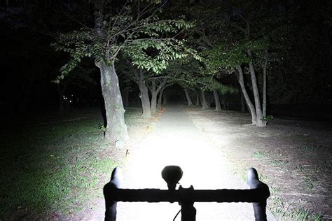 CatEye Front Light | Volt 1700 Rechargeable - HL-EL1020RC | Cycling ...