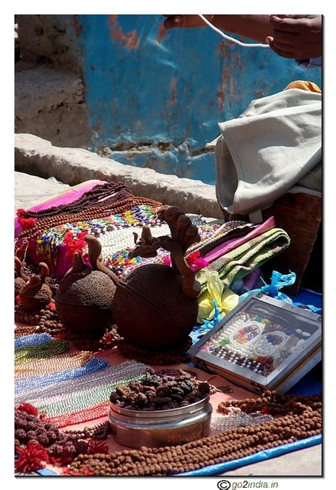go2india.in : Market near Gangotri selling various items of tourist ...