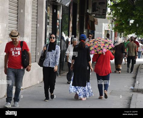 47 degrees celsius hi-res stock photography and images - Alamy