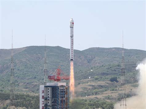 一箭41星！中国航天发射创下一箭多星新纪录 - 中国日报网
