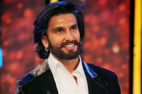 Ranveer Singh’s Fans Celebrate His Birthday In A Unique Way, Install ...