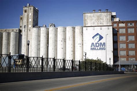 ADM Incentive Plan Levels Hold Even After Restatements, CEO Says - Bloomberg