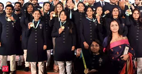 commonwealth games: Maharashtra govt hikes reward money for medal ...