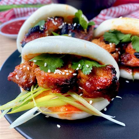 Spicy Korean Chicken Bao Buns with Gochujang Glaze