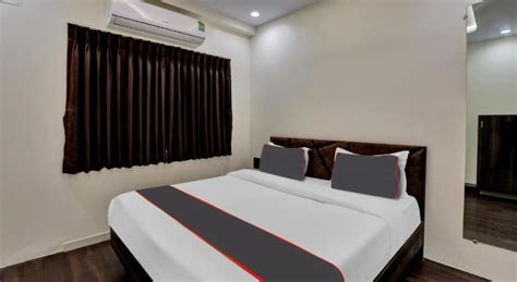 Book Hotel Raviraj Capital in Surat on Brevistay