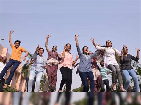 Karnataka 2nd PUC Result 2025 (Out): KSEAB Class 12th Result Official ...