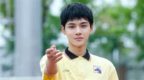 Watch My Deskmate Season 1 Episode 25 Online for Free on Amazon miniTV