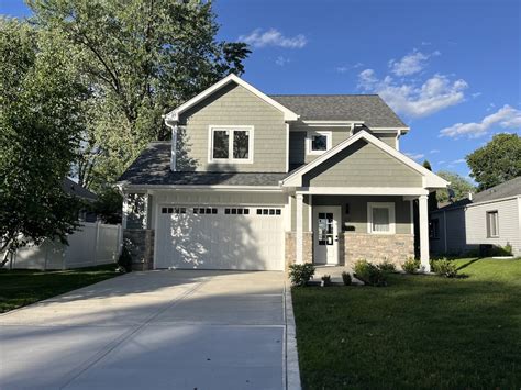 416 S 12th Ave, Saint Charles, IL 60174 | Homes.com