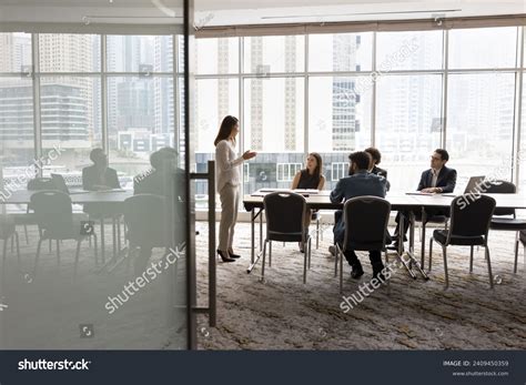 Business People Background 的图像结果