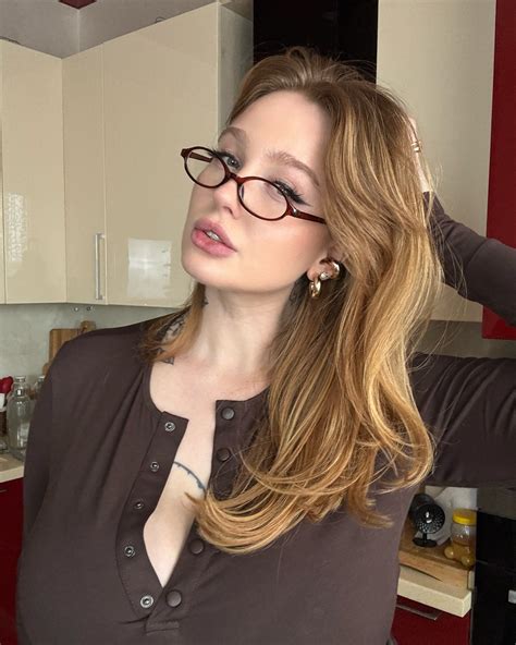 Ольга Воронина (@hell_voron) • Instagram photos and videos