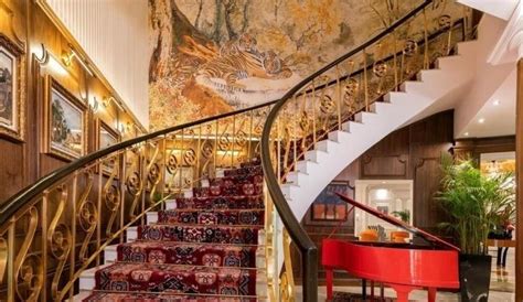 Celebrate Navratri With Some Lip-Smacking Food Choices At These Amazing ...