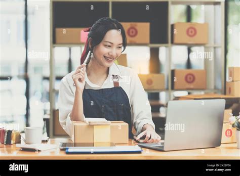 Small Business Owner Working 的图像结果