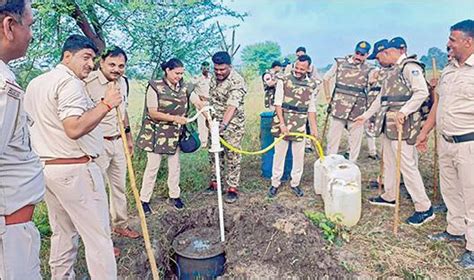 பூமிக்கு அடியில் பேரல்கள் புதைத்து ம.பி.யில் குடிநீர் குழாய் மூலம் ...