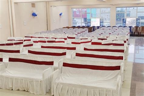 The 10 Best Banquet Halls in Kodarma - Weddingwire.in