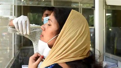 CoviSelf Kit से घर बैठे खुद पता करें की आप कोरोना पॉजिटिव हैं या नहीं ...