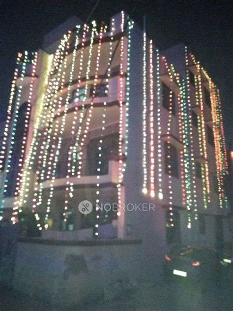 Sanjay Gram Colony, Sector 13 Sector 13 Rent - WITHOUT BROKERAGE Semi ...