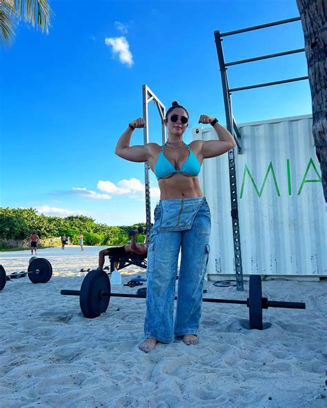 Aliza Tessler (@liztess)