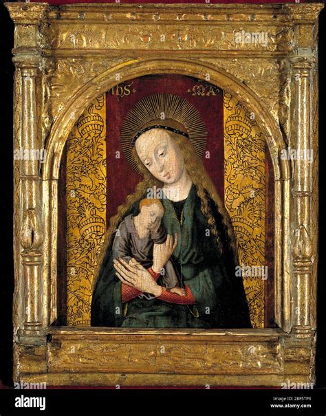 Image of the virgin and child hi-res stock photography and images - Alamy