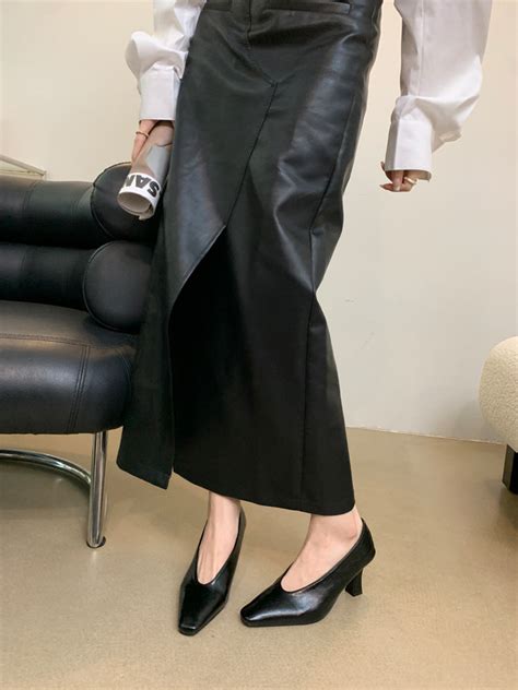 Azina Closed Heels – VÈRV LABEL®