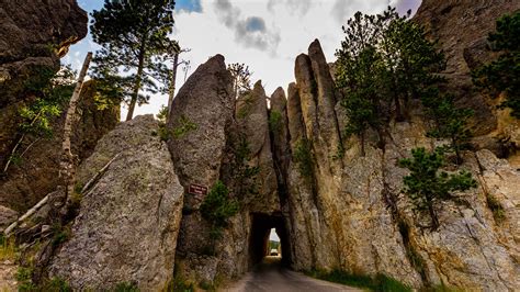 The Needles Eye Tunnel in Black Hills mountains, Highway 87, South ...