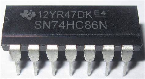 74HC86 (or 7486) IC – X-OR Gate – Quad- 2-Input : Amazon.in: Industrial ...