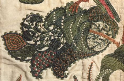 Jacobean Leaf, V&A curtain | Crewel embroidery patterns, Crewel ...