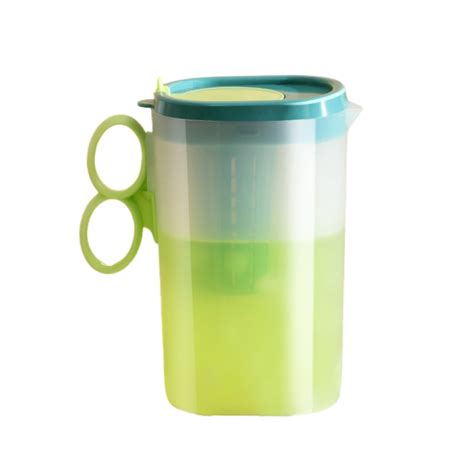 Wilinohome Long Container Plastic Water Pitcher with Flip Top Spout Lid ...
