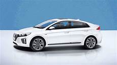 Hybrid Cars Fuel Efficient by 10 Most Fuel Efficient Hybrid Cars Of 2018 Hybrid Cars Fuel Efficient