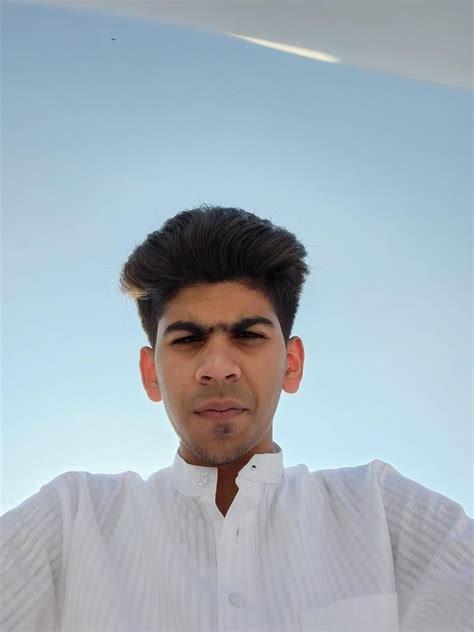 Samsung Galaxy S22+ review: A solid Android phone marred by poor ...