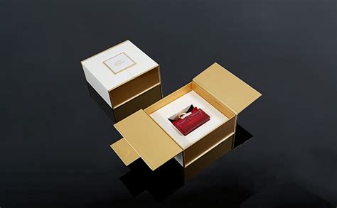 精品香水盒--香水精装盒-香水盒包装定制厂家-东莞市冠琳包装盒有限公司