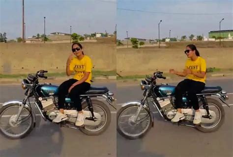 Pune Girl Stunts And Dances On A Moving Yamaha RX100: Viral Video