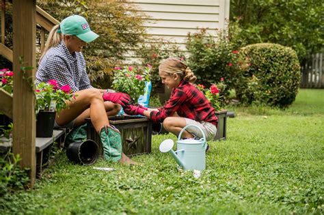 TRACTOR SUPPLY CO. - 16230 US-23, Louisa KY - Hours, Directions, Reviews - Loc8NearMe