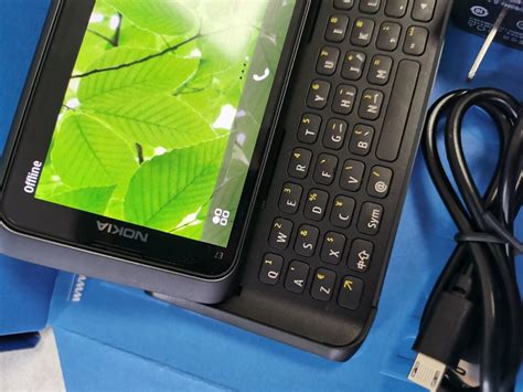 Buy Unlocked Nokia E7 E7-00 Touch Screen Slide Keyboard 16GB 3G Wifi ...