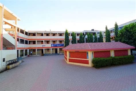 New Arts, Commerce and Science College: Admission 2026, Fees, Rankings ...