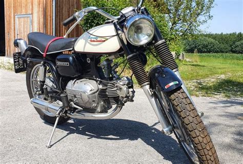 Harley Davidson Aermacchi 1966 Sprint 250cc | BRITISH Only Austria ...