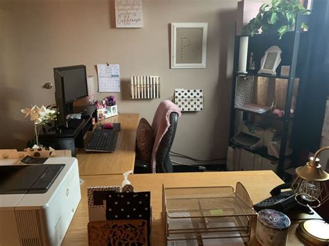 Modern Office Computer 的图像结果