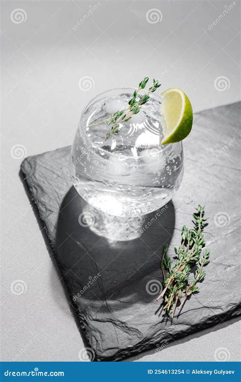 Strong Seltzer Cocktails with Lime. Alcoholic Cocktail Tonic Clear ...