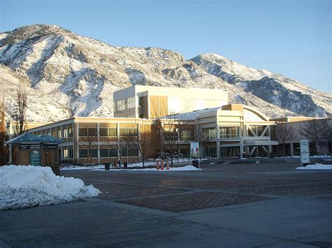 Brigham Young University (BYU) (Provo, Utah, USA) - apply, prices, reviews | Smapse
